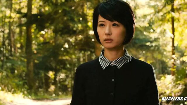 Hitomi Nakatani in Wet Woman in The Wind