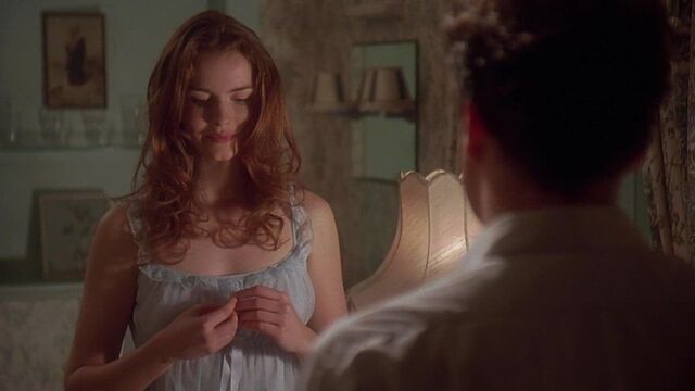 Saffron Burrows = ''Circle of Friends'' 02