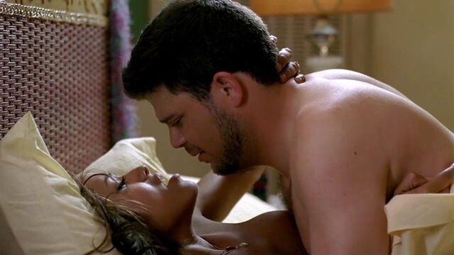 Dania Ramirez Nude Sex Scene In Entourage ScandalPlanet.Com