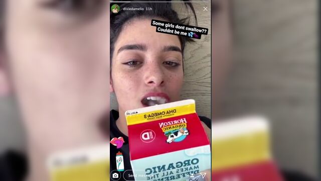 Dixie D'Amelio swallowing