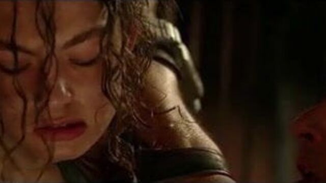 Kyra - Sexy Moments (Alexa Davalos)