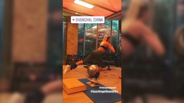 Candice Swanepoel spa and leg workout.