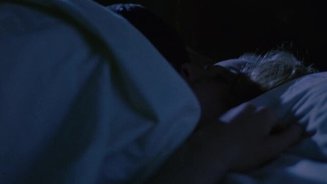 Julie Delpy - ''Voyager'' 03