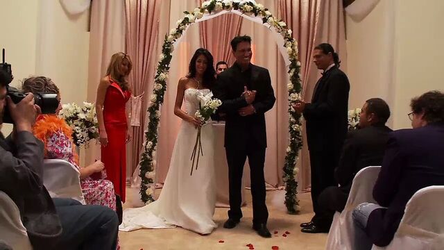 The brunette Kayla Carrera is a MILF with a big ass to screw