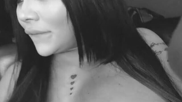 Boooty Star showing that pussy is black and white