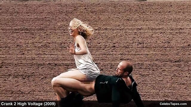 Celebrity Amy Smart nude & crazy dirty sex actions on public