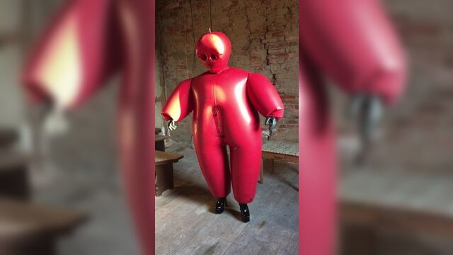 Thick inflatable rubber suit