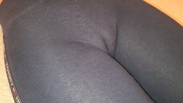 Touching Cameltoe in Leggings