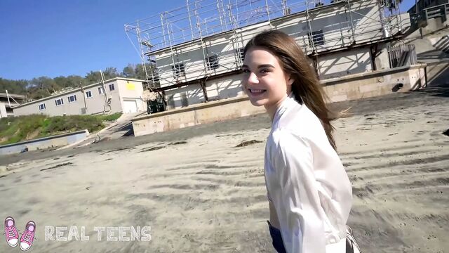 Real Teens - New girl Megan Marx gets naughty at the beach