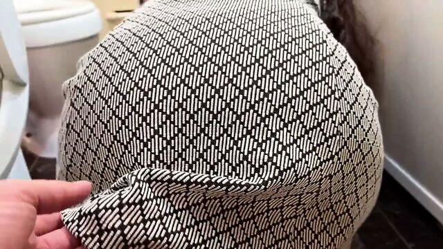 Amateur sex with a mature lady in her anus