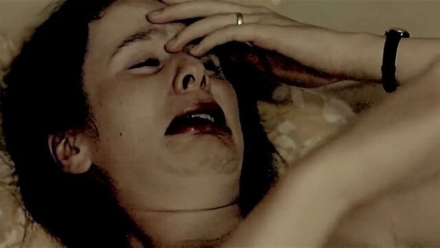 Emily Watson Nude - Breaking the Waves (1996)