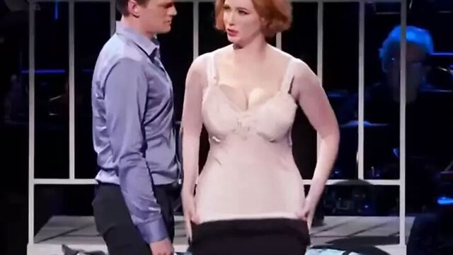 Christina Hendricks Huge Tits 2