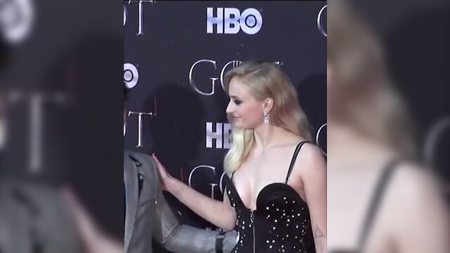 Sophie Turner - at season 8 premiere.