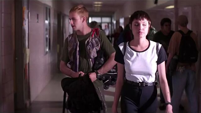 Angelina Jolie - Hackers