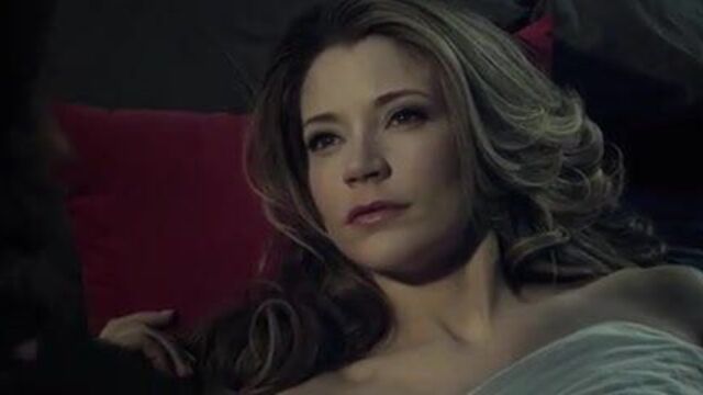 Sarah Roemer - Manhattan Undying 02