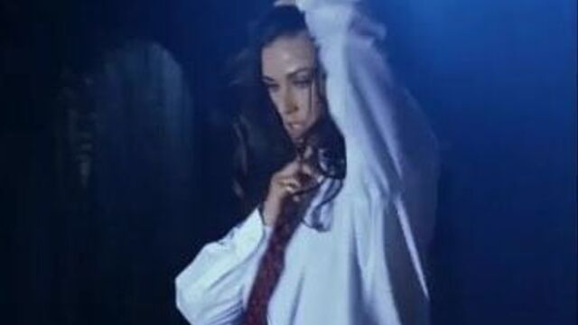DEMI MOORE ZOOM SLOW MOTION STRIPTEASE COMPILATION MIX