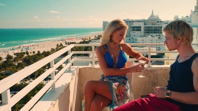 Emma Rigby - Plastic