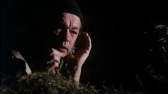 Rita Waldenberg at barn 2