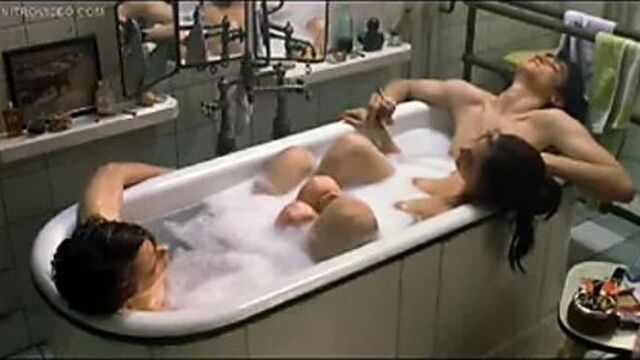 Celeb Eva Green falls on two cocks