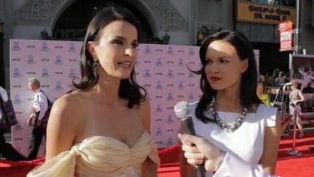 Ana Alexander & Anya Monzikova interview