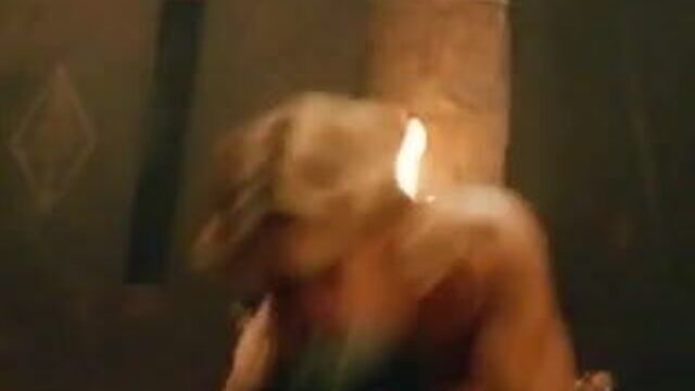 Rosario dawson in alexander