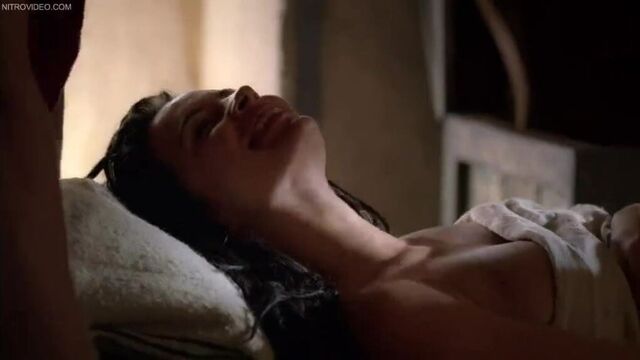 Zuleikha Robinson - Rome