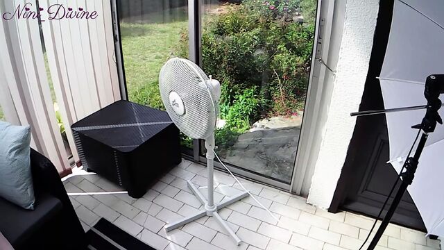 French model gets paid to suck and get fucked by the director!