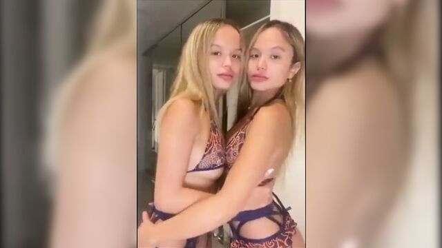 The Connel Twins compil