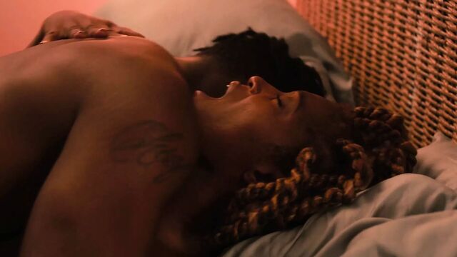 Black Vixen Yolonda Ross gets her Ass & Pussy Massaged Deep