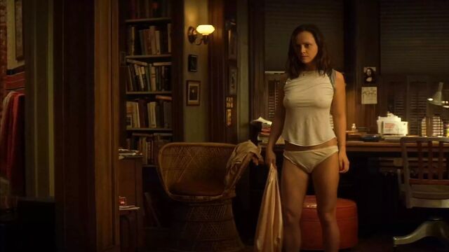 Christina Ricci - pokies in a tight t-shirt
