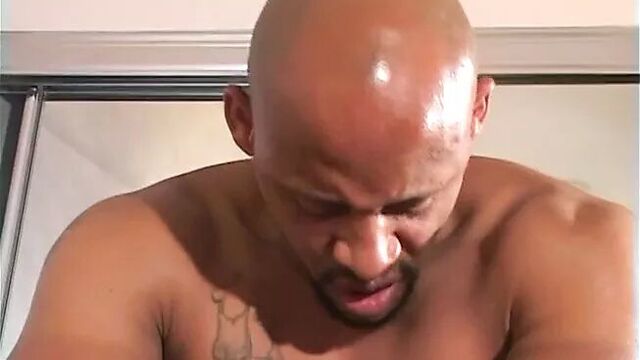 LOST IN A BLACK PASSION - Chapter #04