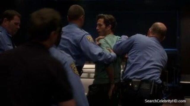 Carlson Young - Scream S01E08