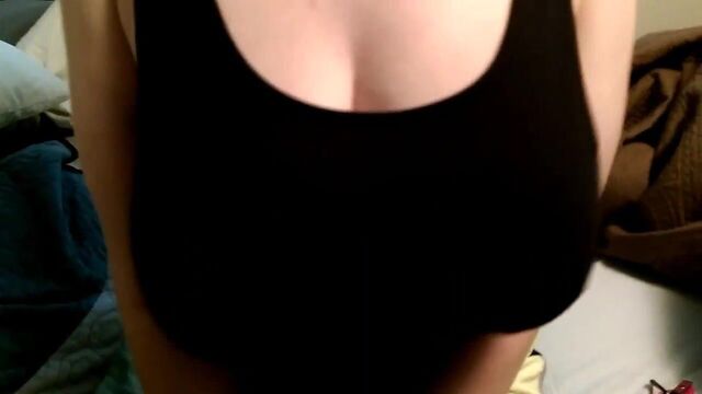 Twitter Tits --- Oregon couple 4