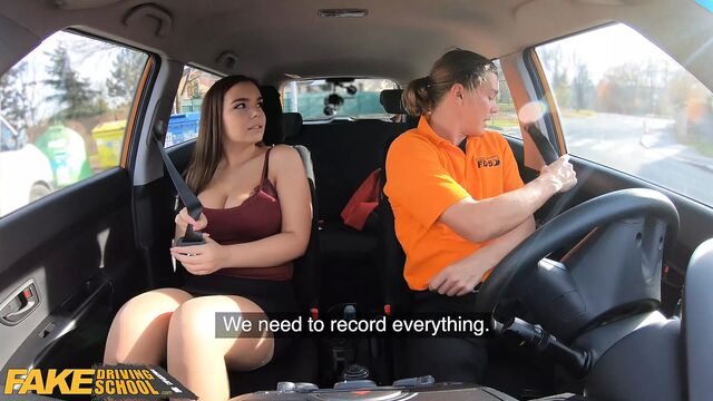 Fake Driving School Curvy brunette Sofia Lee sucks coffee