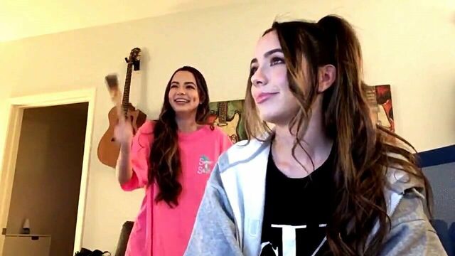 Merrell twins discover people fap to them