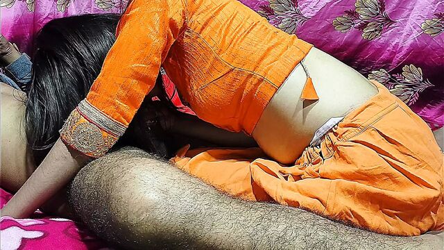 Tharki Sasur ne bahu se massage kravakar jabardasti Chod Diya