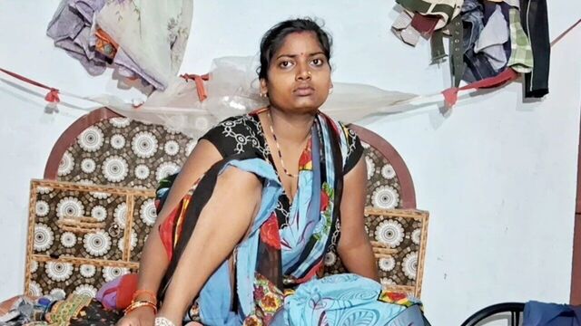 Desi beautiful bhabhi first time fucking her cremei tight pussy and her husband big cock