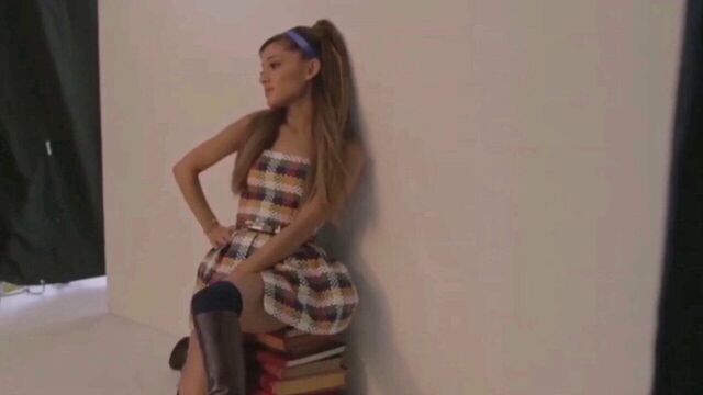 Ariana Grande 2021 edition (part 6)