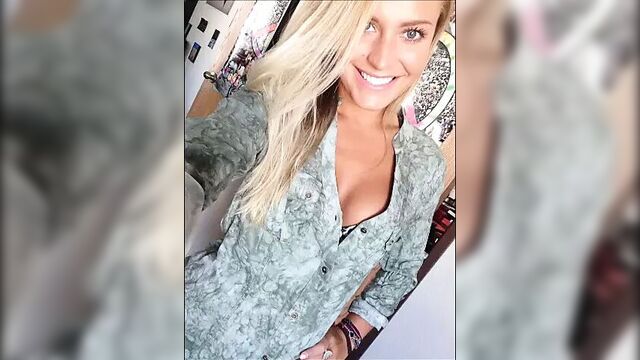 Amazing American College Girls, Nude Selfies And Clips 2