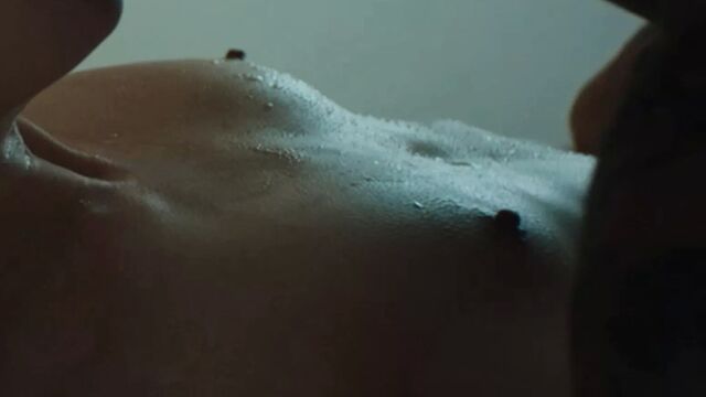 Margaret Qualley nude pussy + tits 'LOVE ME LIKE YOU HATE ME’