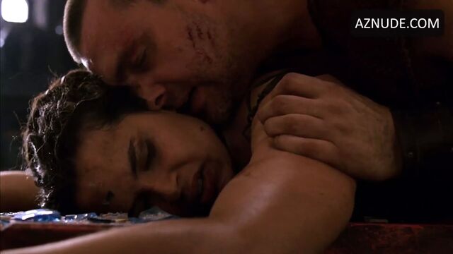 Zuleikha Robinson – Rome Sex Scene