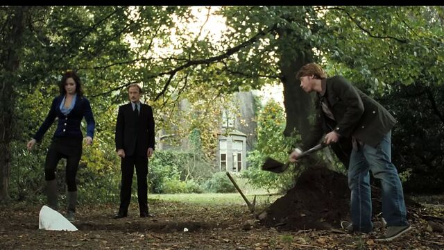 Emily Blunt - Wild Target (2010)