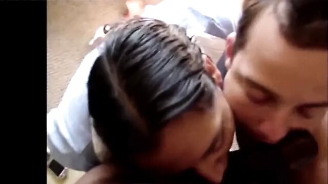 Couples Sucking Together