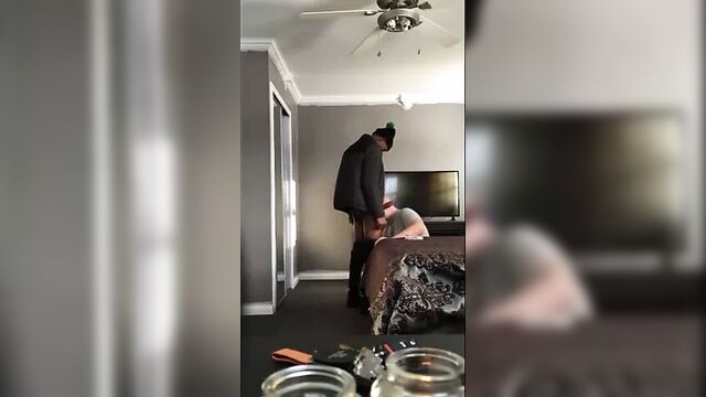 Grote lul gevonden op grinder