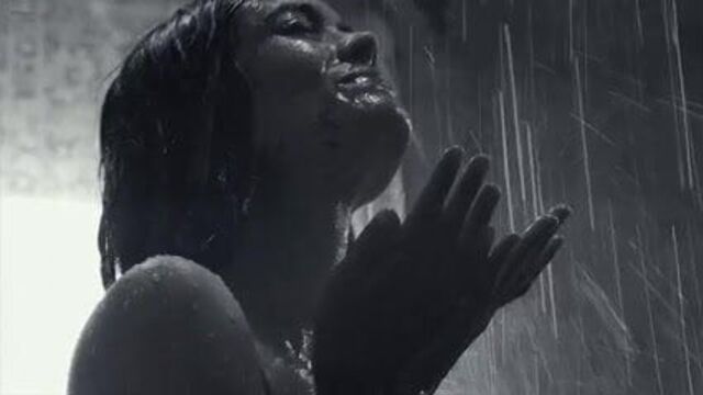 Shannyn Sossamon - The Day