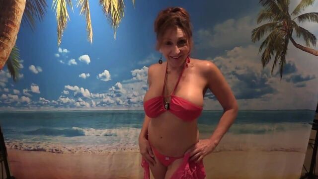 Bikini Milf step mom Intro