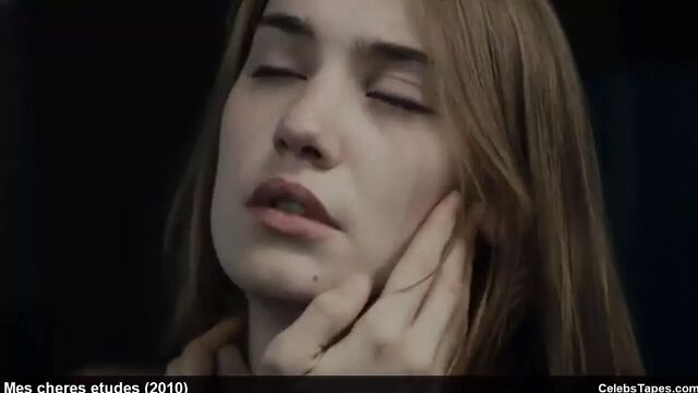 Teen Celeb Deborah Francois frontal nude and naughty scenes