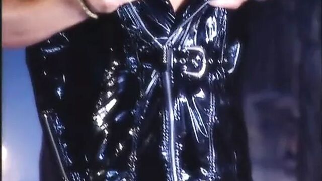 Loureen Kiss black stockings + boots hard fucking